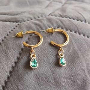 Elegant Gold Hoop Earrings with Green Gemstone